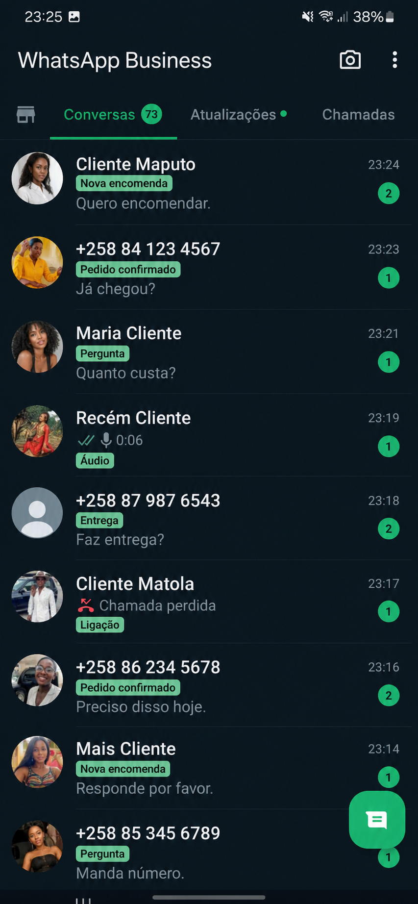 Ecrã do WhatsApp Business com pedidos de clientes